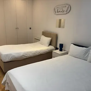 2* Penzion Comfortable - Cosy - Budget In Center